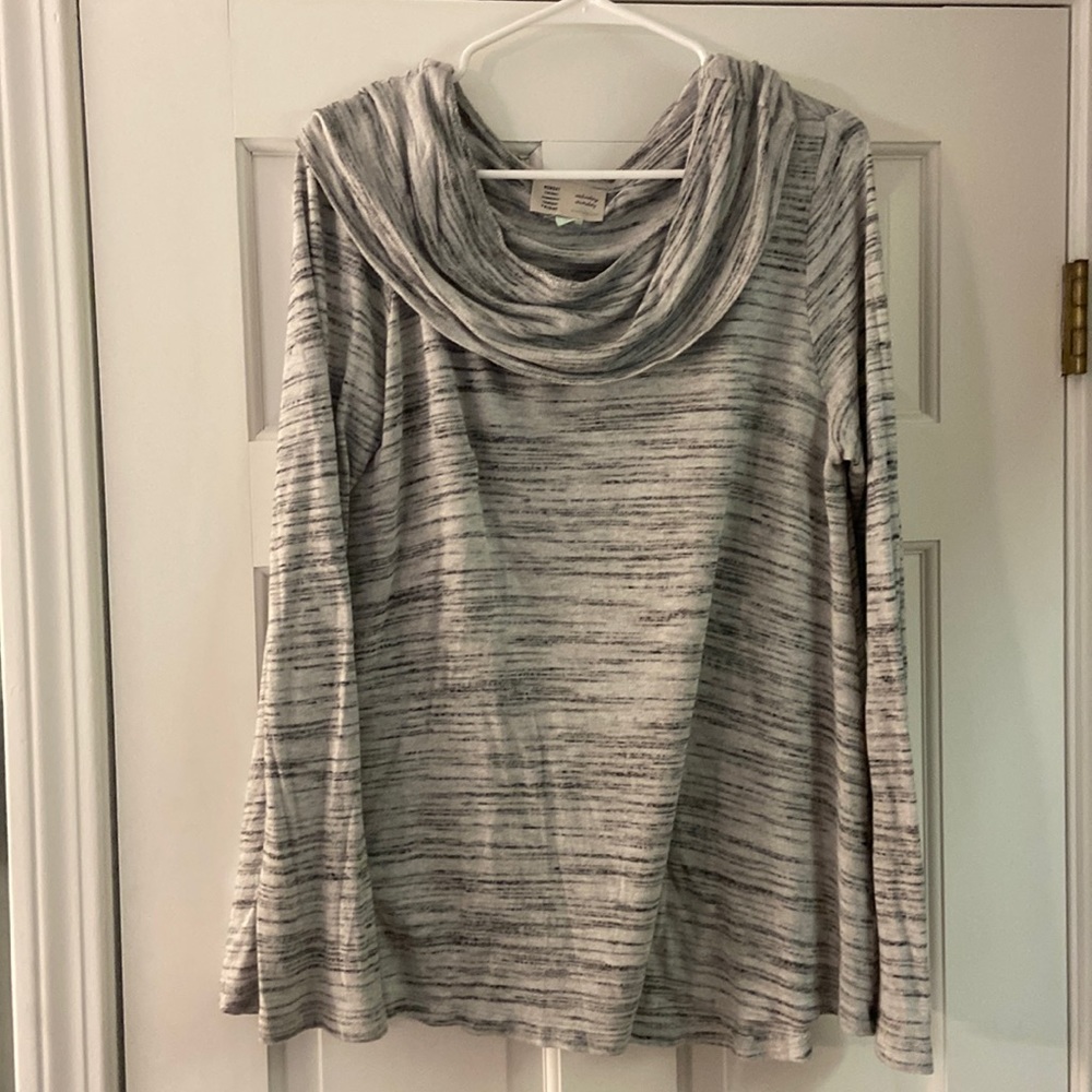 ANTHROPOLOGIE turtleneck sweater